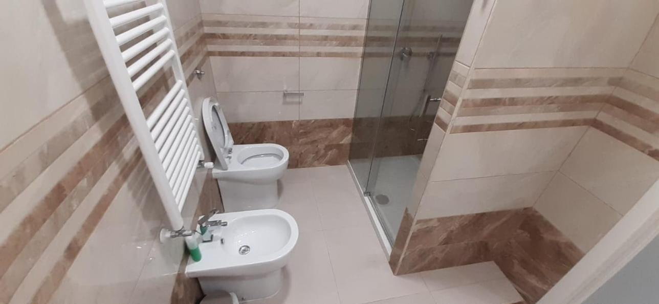 Carelli 9 4 Appartement *